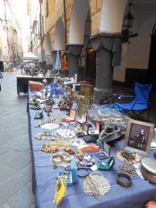 mercatino antiquariato promotur chiavari 