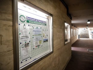 vetrinette sottopasso stazione ferrovaria Promotur Chiavari