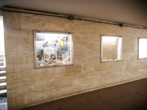 vetrinette sottopasso stazione ferrovaria Promotur Chiavari